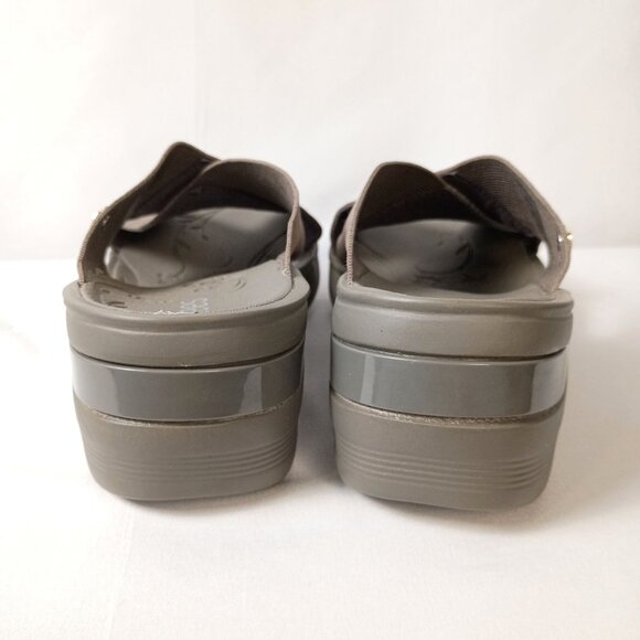 Bzees Lifestride Desire Wedge Sandal Morel Stretch Fabric 8 Slip On NWOB - Picture 9 of 10